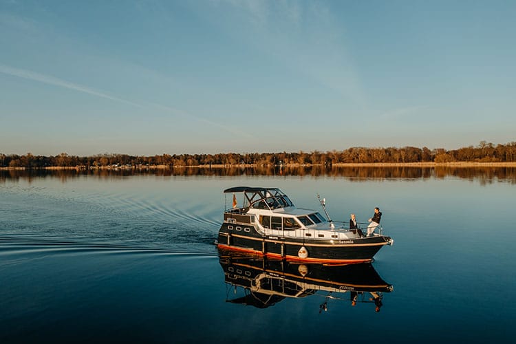 Yachthandel Werder Unruh